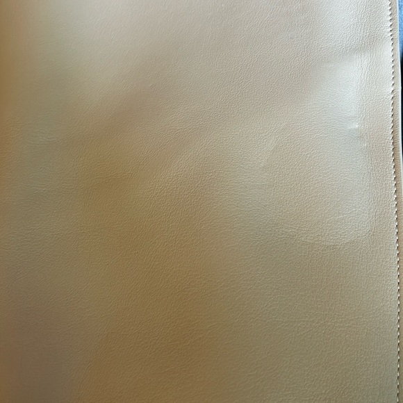 NWT Saint Laurent Paris Cream Leather Tote - Picture 2 of 4